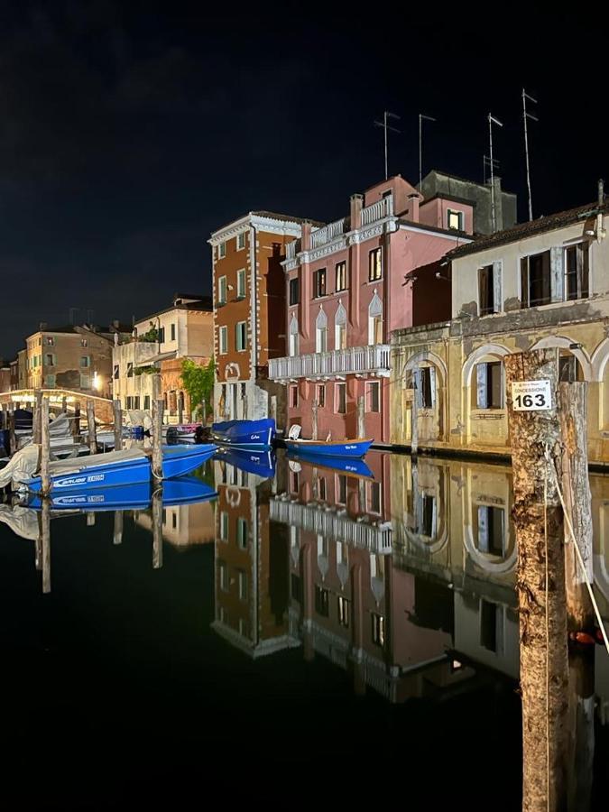 Апартаменты Casa Fiorenza Кьоджа Экстерьер фото